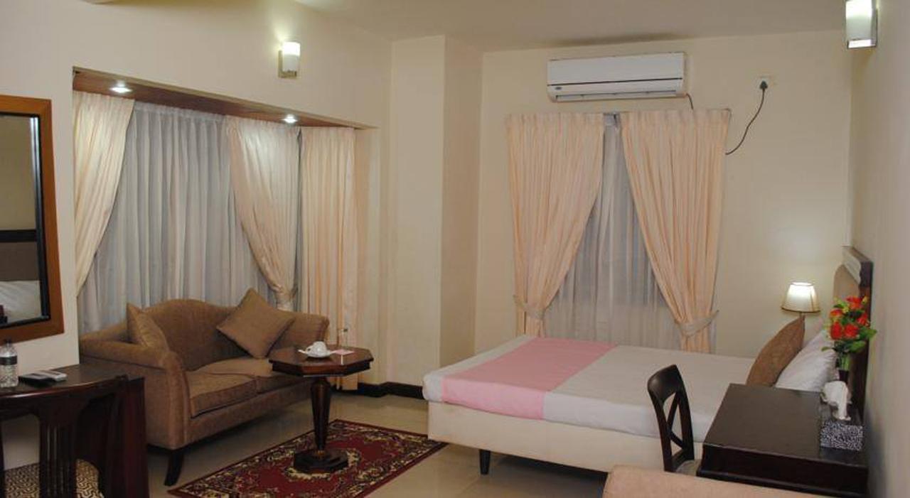 Hotel Tea Tree & Resort Dhaka Luaran gambar